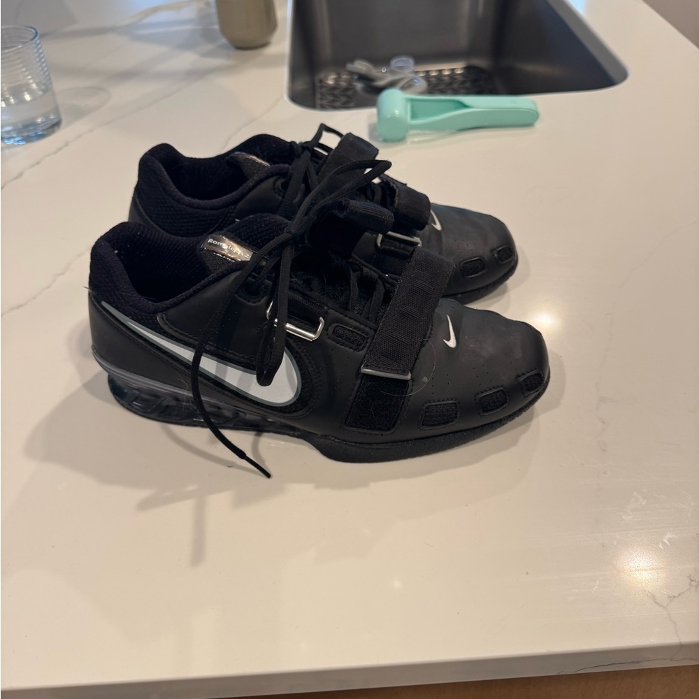 RARE - Nike Romaleos 2 - Black - size 9